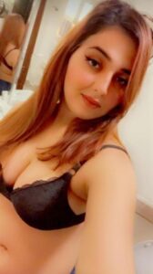 Escorts in Hotel Mehran Karachi