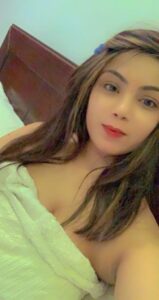 escorts in Hotel Crown Karachi